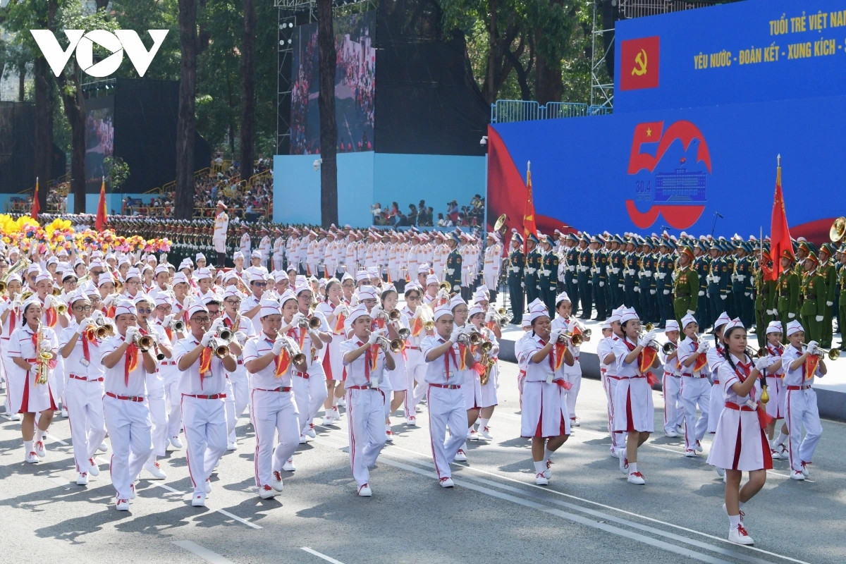nhung hinh anh an tuong trong buoi tong duyet dieu binh, dieu hanh o tp.hcm hinh anh 15