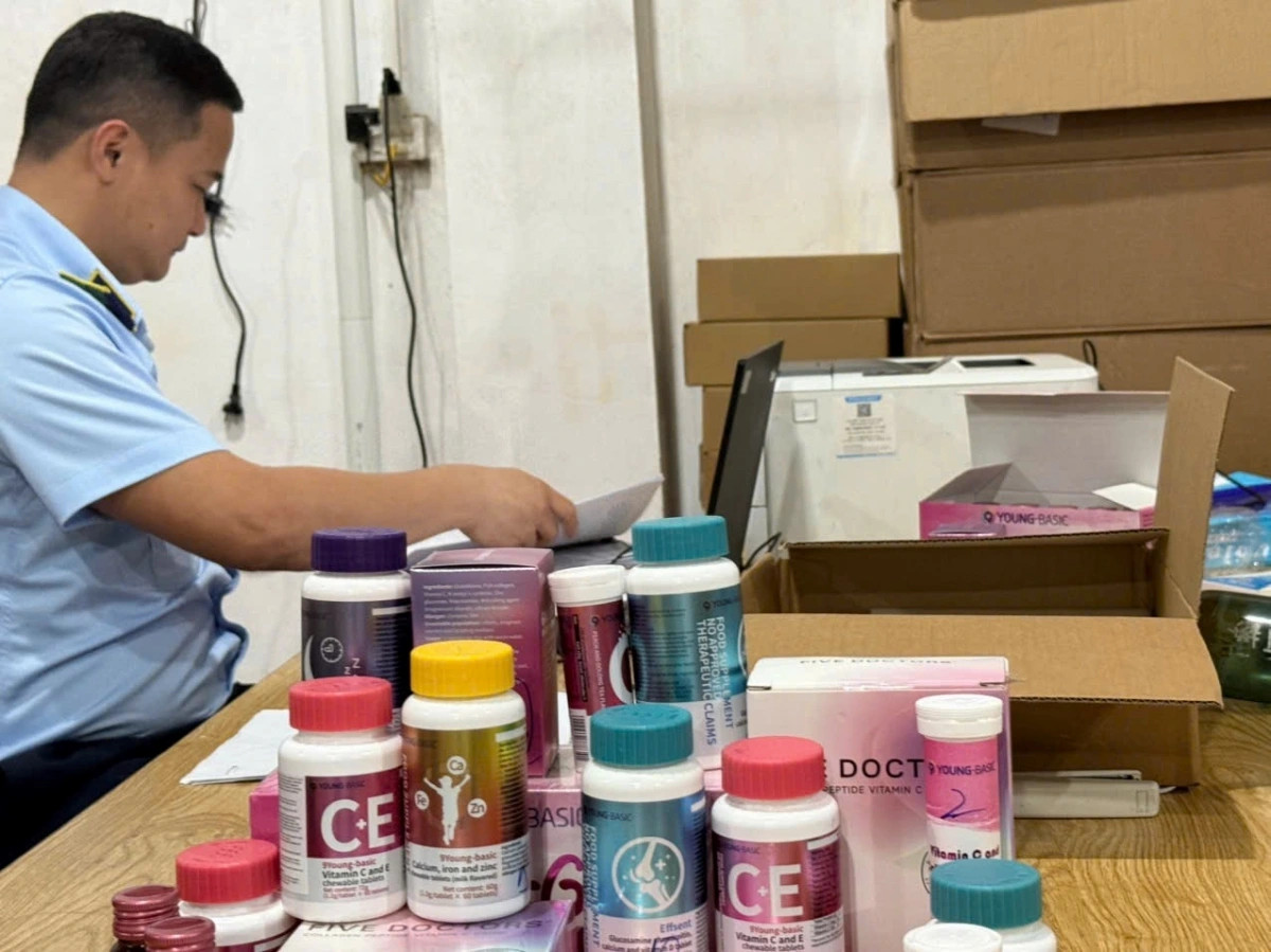 phat hien hon 200.000 lo vitamin, collagen khong ro nguon goc o bac ninh hinh anh 1