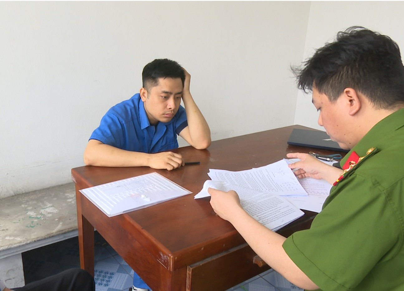 Lý do bạn gái đối tượng Bùi Đình Khánh bị bắt- Ảnh 1.