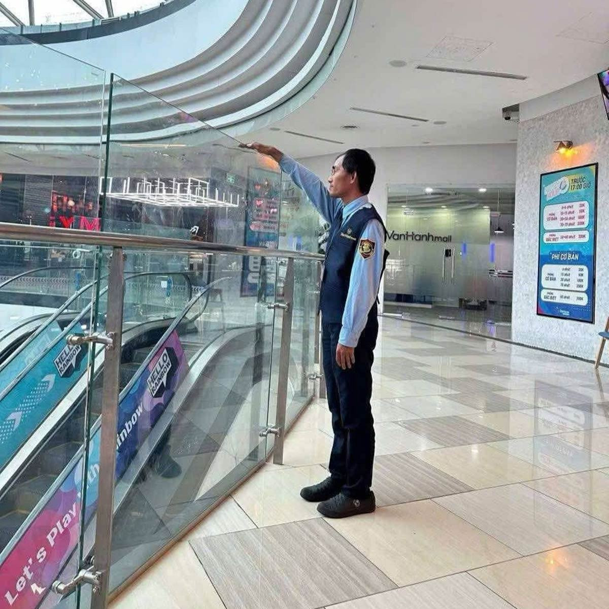 Van Hanh Mall 2.jpg