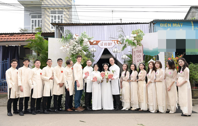 đám cưới 3.jpg