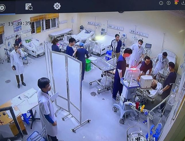 Người đàn ông 41 tuổi đột tử sau khi chơi tennis- Ảnh 1.