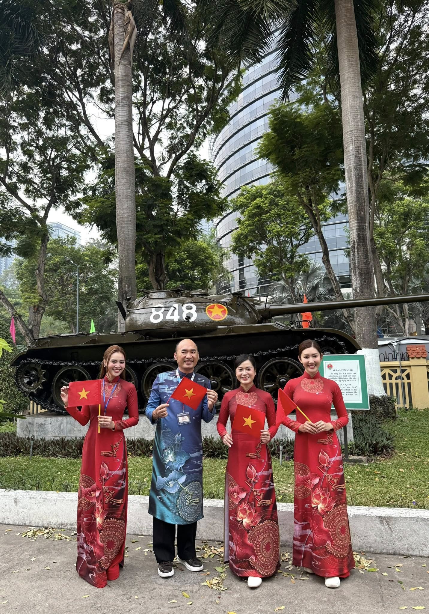 49437947512117585969888565882191130436406273n