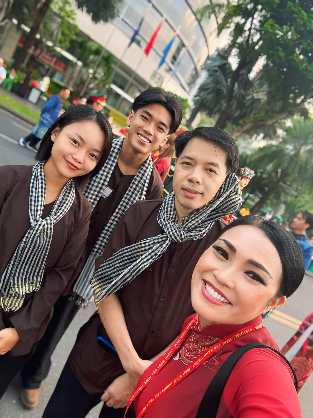 49420267610889176432601416625072716738374601n