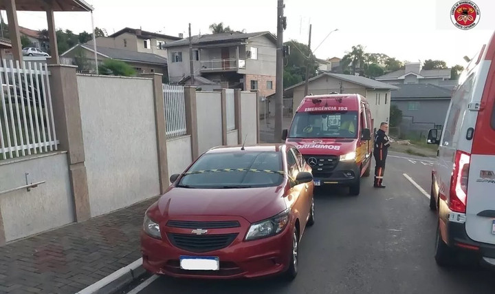 Chiếc xe đỗ nhiều giờ trong thời tiết 31 độ C.