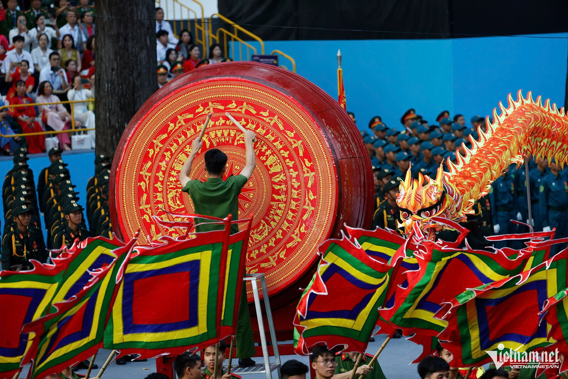 W-bắt đầu.jpg