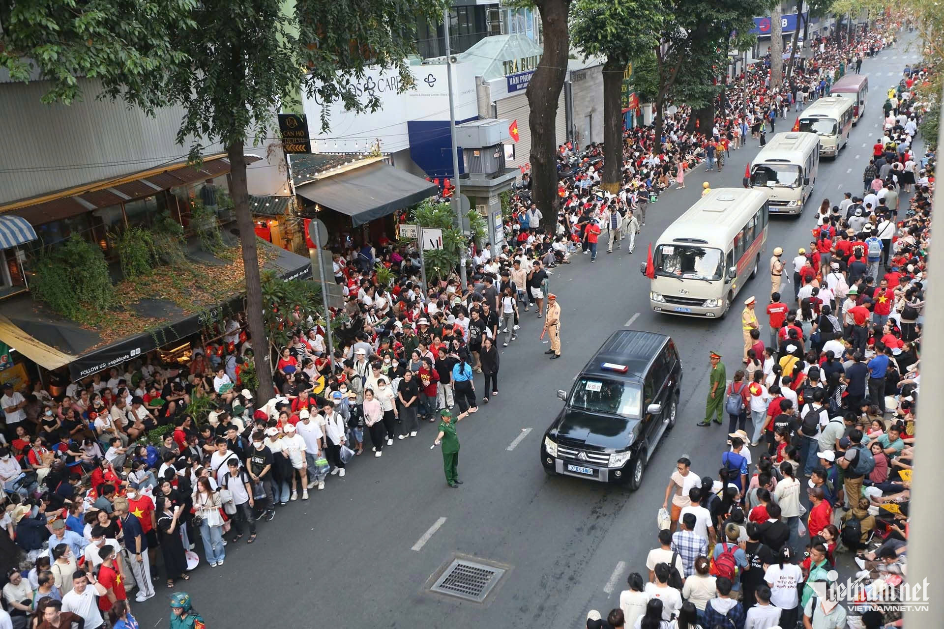 W-bình minh 4.jpg