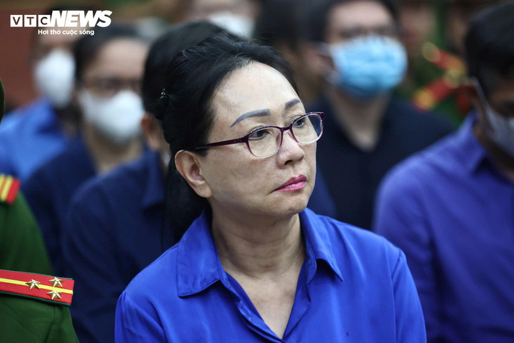 Bị cáo Trương Mỹ Lan tại phiên toà vụ án Vạn Thịnh Phát. (Ảnh: Hoàng Thọ)