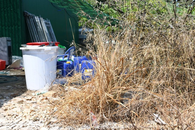 Cảnh 'chết chóc' còn lại ở công xưởng sản xuất 1,4 tấn ketamin ảnh 2