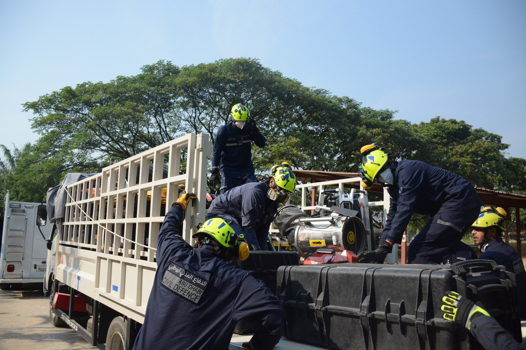 Đoàn cứu hộ Việt Nam tìm thấy thêm 3 thi thể nạn nhân động đất Myanmar- Ảnh 4.