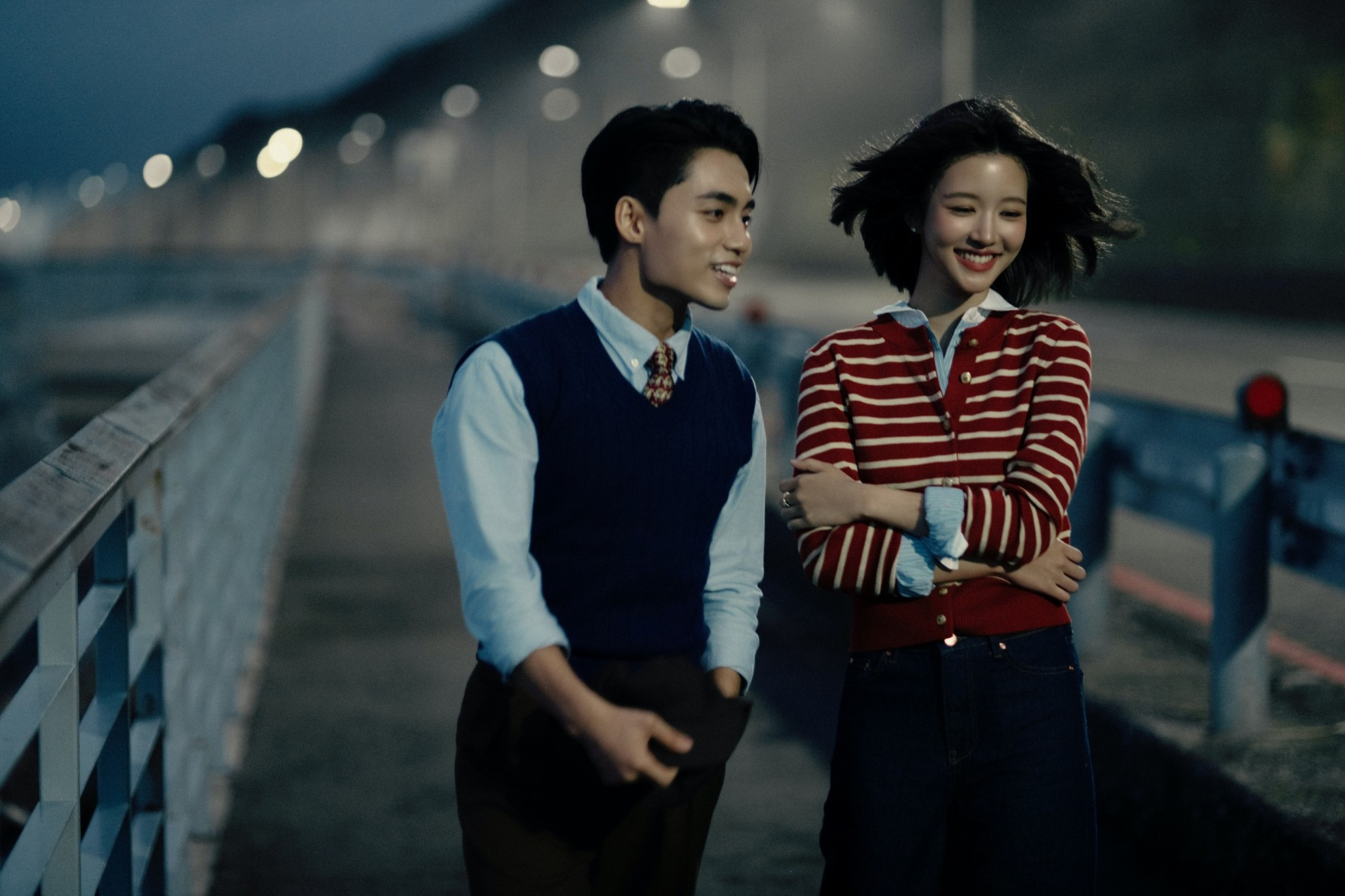 Mono phá vỡ hình tượng ảnh 1