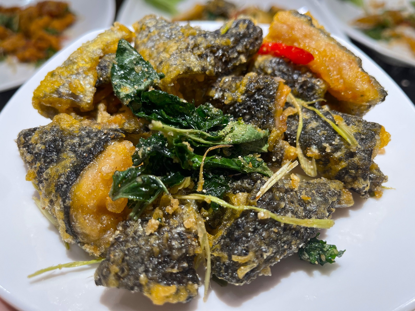 Một bộ phận của cá hồi chứa cả mỏ collagen, còn chống ung thư nhưng nhiều người thường vứt không thương tiếc- Ảnh 2.