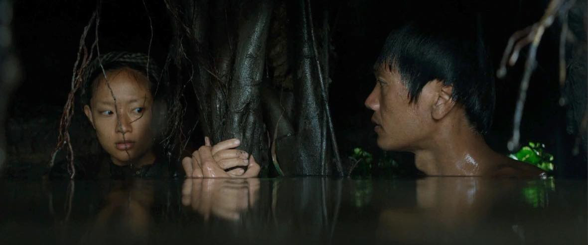 Phim của Bùi Thạc Chuyên nhận nhiều lời khen, khán giả vẫn tranh cãi cái kết- Ảnh 8.