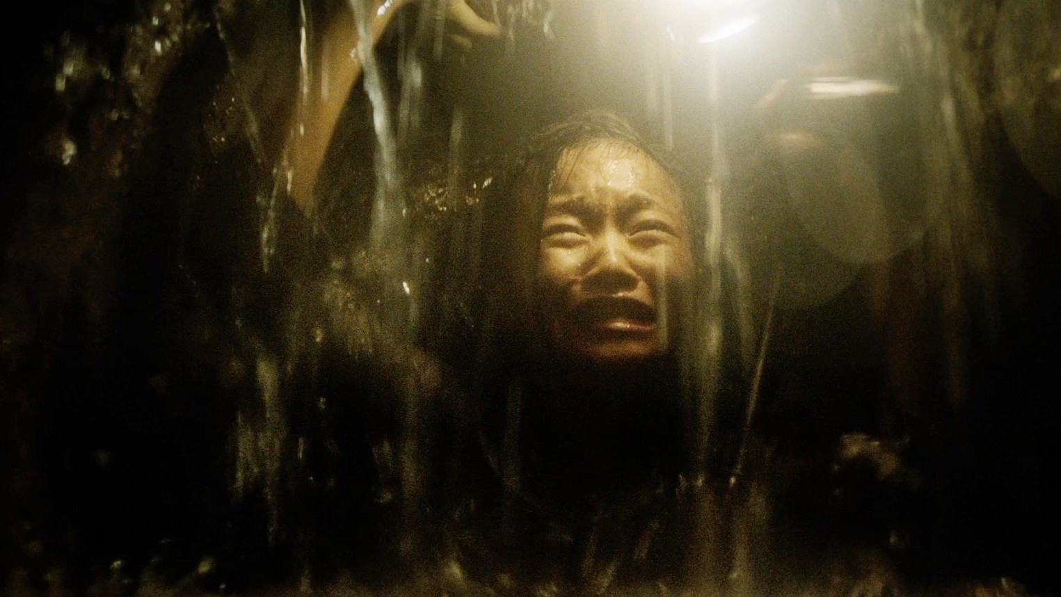 ‘Địa đạo’: Bi tráng và cảm xúc ảnh 3