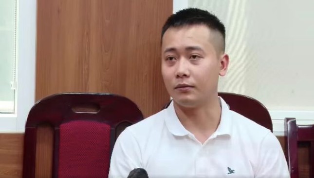 Hằng Du Mục bật khóc, Quang Linh Vlogs xin lỗi ảnh 1