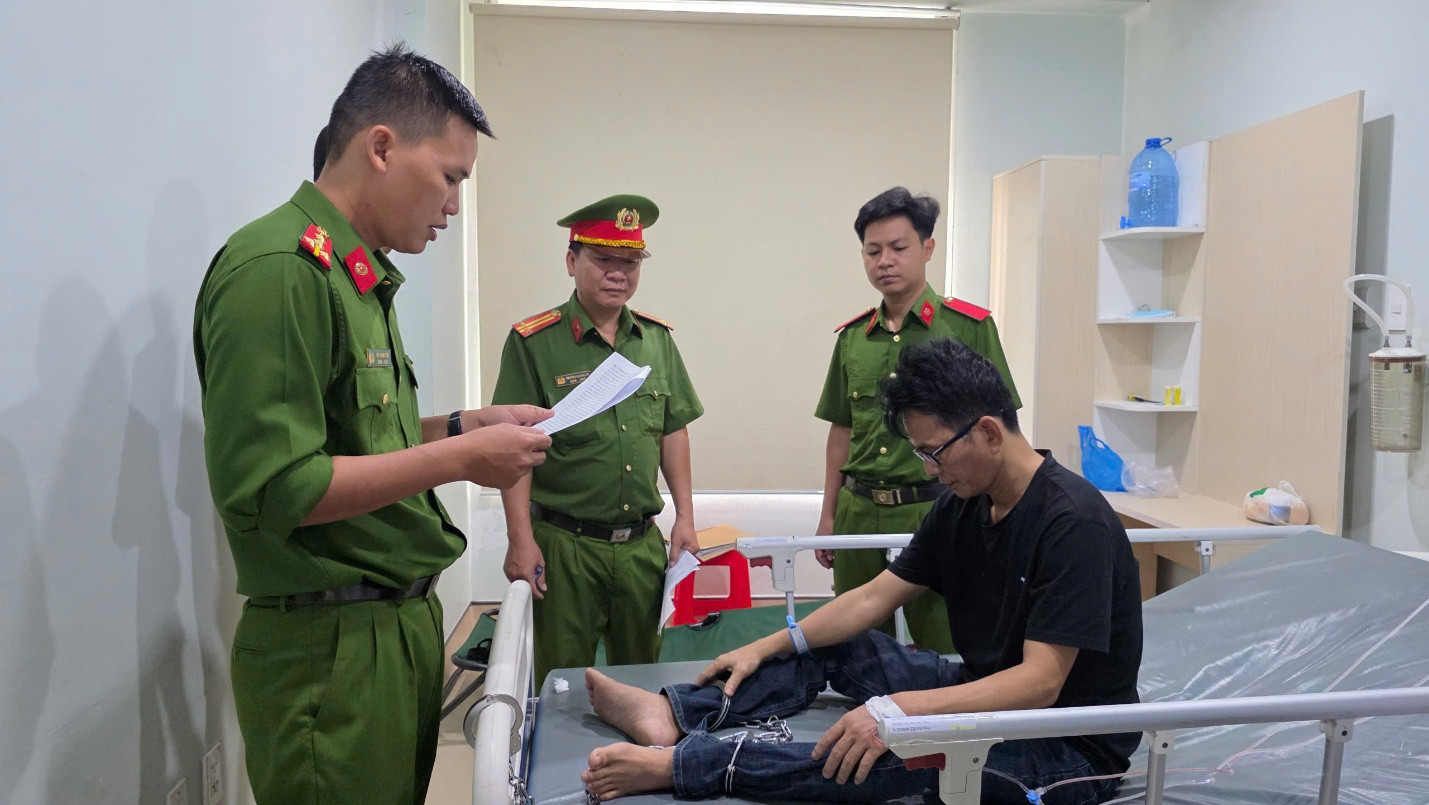 Sát hại vợ vì cuồng ghen sau khi nhận được thông báo ra tòa ly hôn- Ảnh 1.