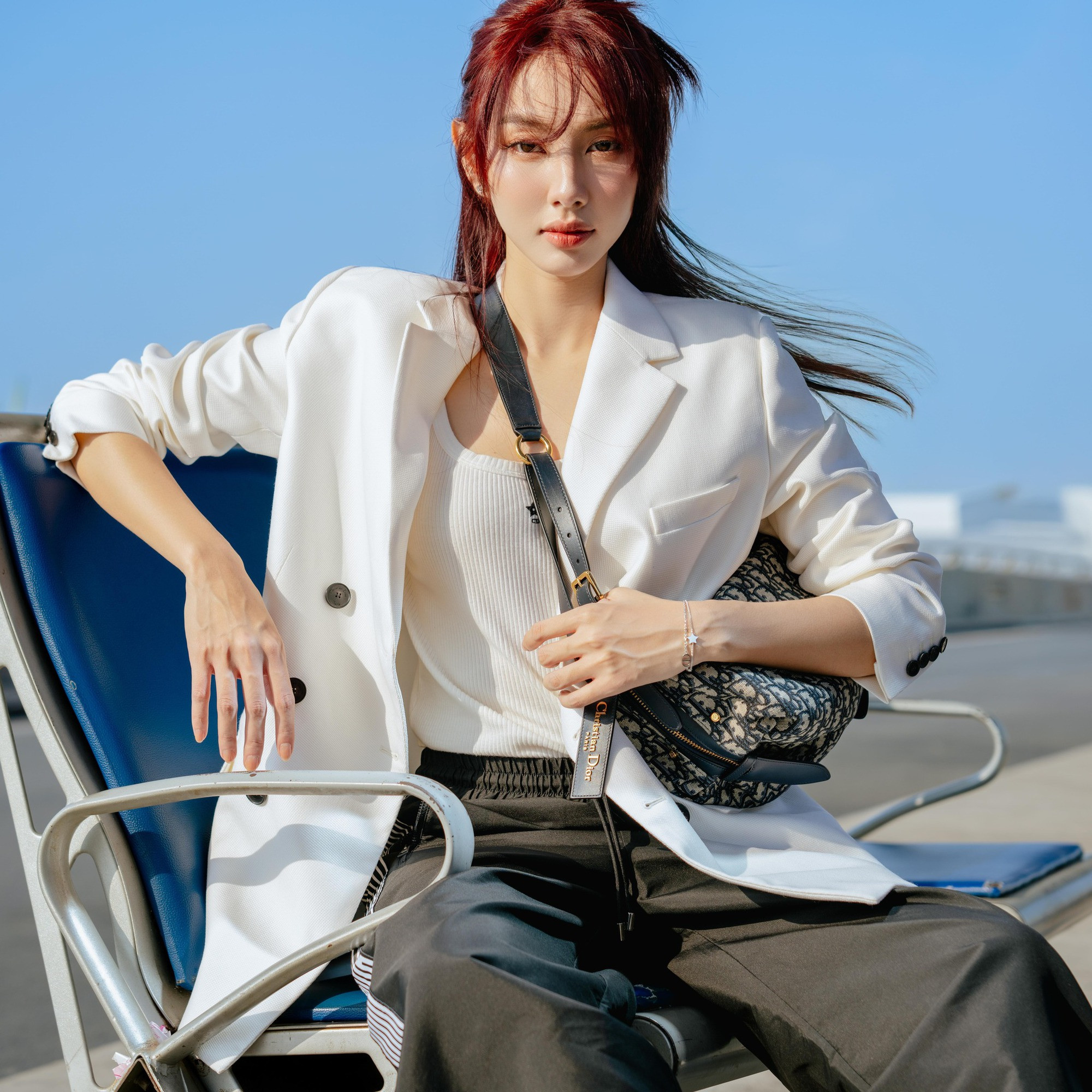 Từ cú ngã rúng động của Thuỳ Tiên: Hồi chuông cảnh tỉnh cho nghệ sĩ Việt, livestream đâu chỉ là chốt đơn!- Ảnh 4.