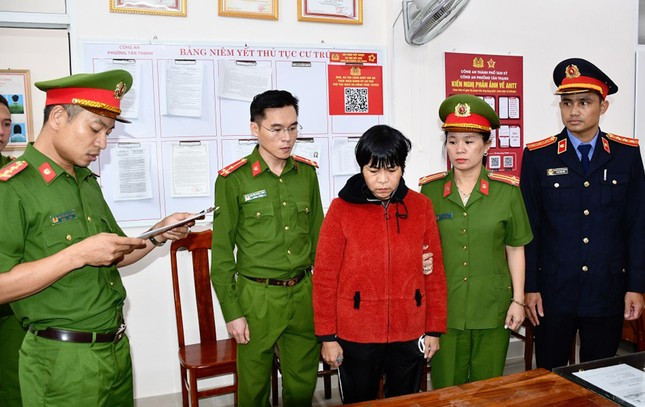 Vụ mẹ giết con trục lợi bảo hiểm: Hồ sơ được lật lại sau chỉ đạo của Giám đốc Công an tỉnh- Ảnh 1.