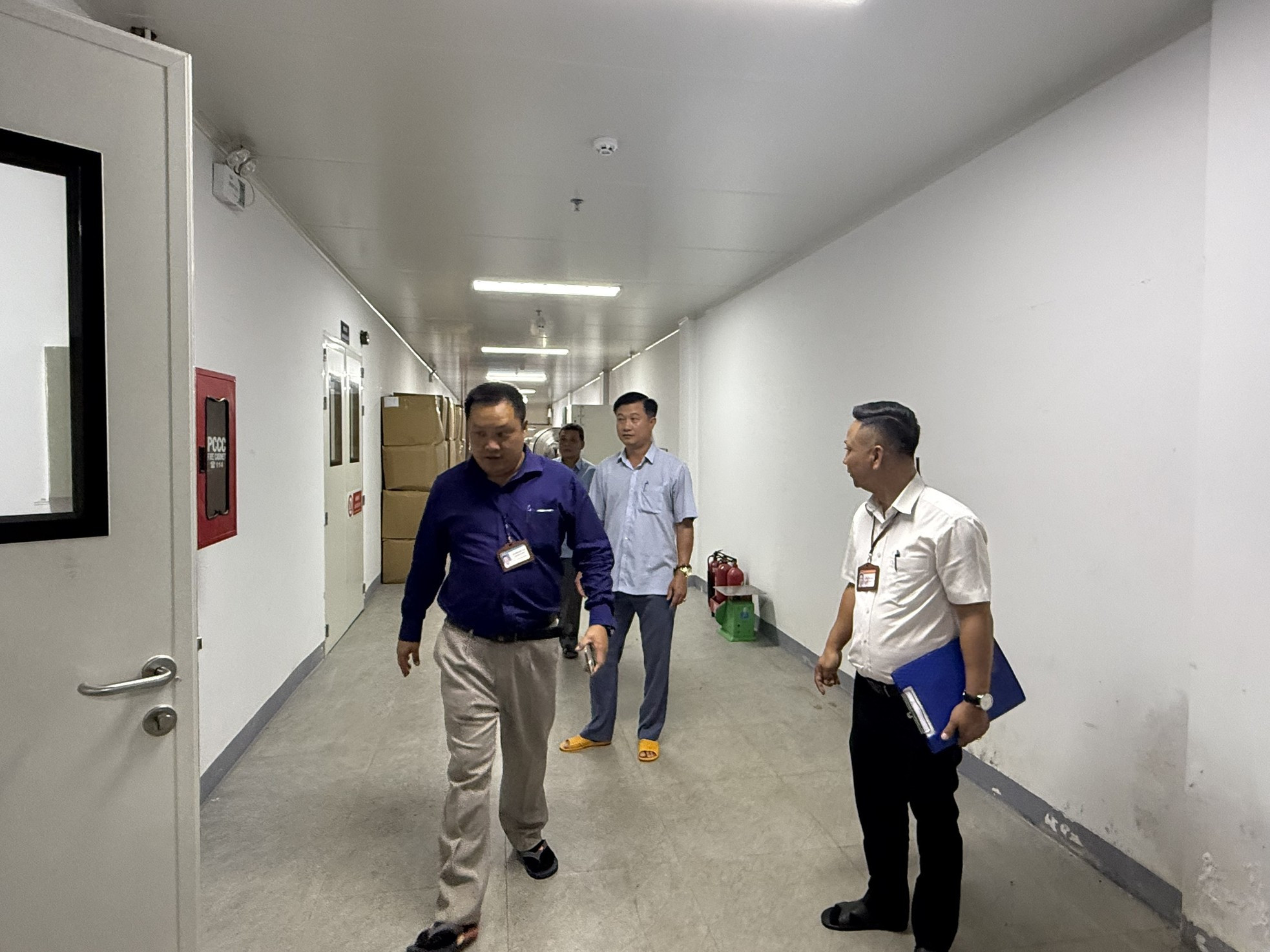 Bên trong nhà máy sản xuất kẹo rau củ khiến Quang Linh Vlogs, Hằng Du Mục bị bắt ảnh 5