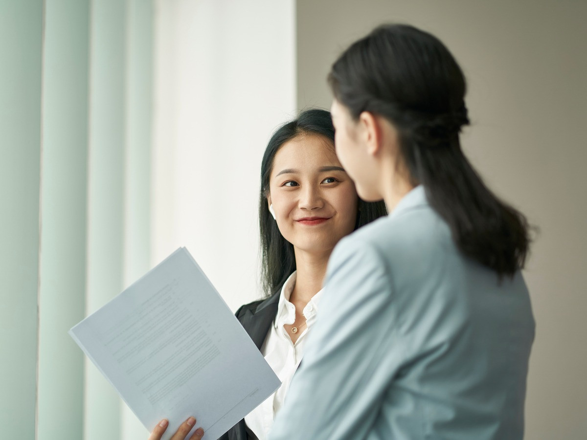 Top cung hoàng đạo cuốn hút chốn công sở - Ảnh 2.