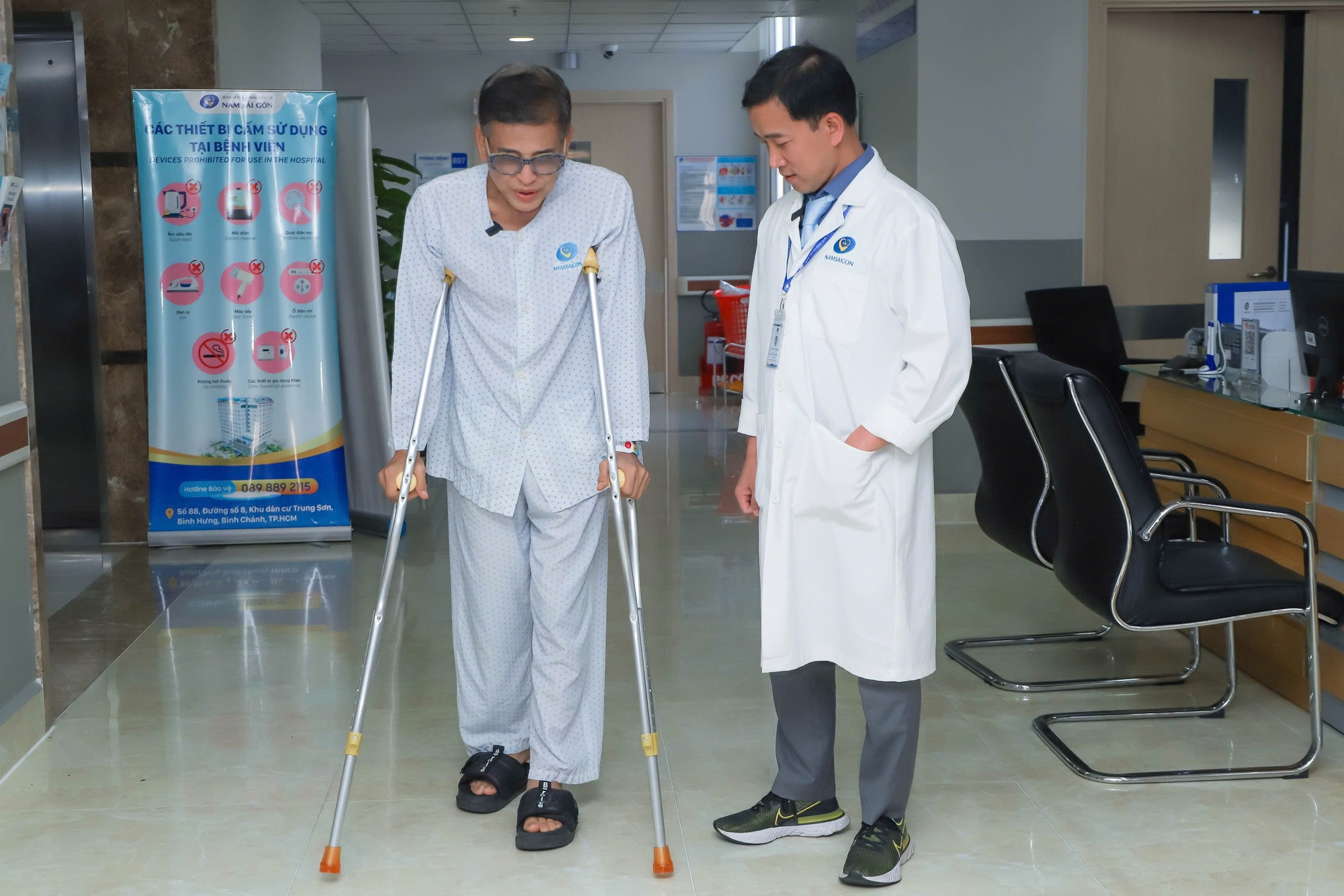 MC Thanh Bạch nhập viện cấp cứu vì sự cố không ngờ- Ảnh 3.