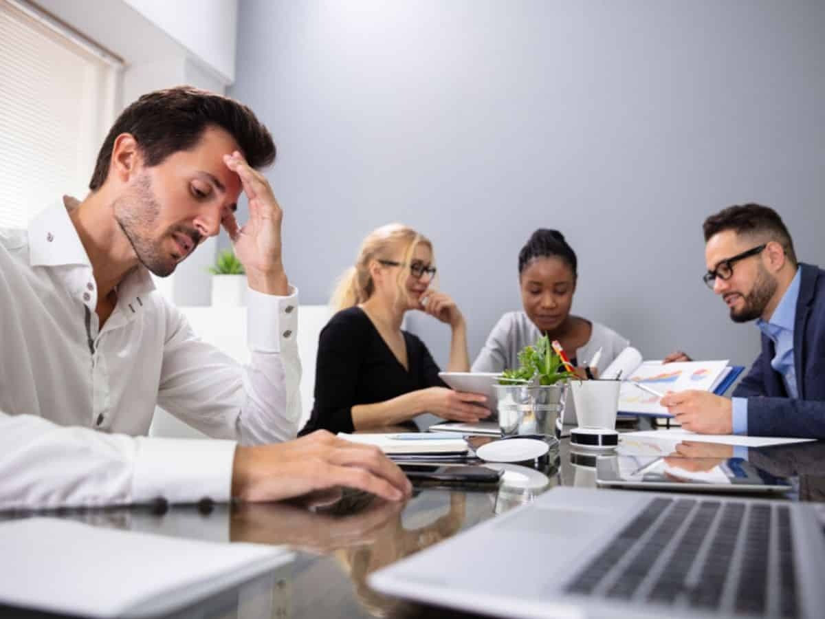 Người EQ thấp có 8 thói quen độc hại khiến người khác không thể thân thiết nổi- Ảnh 2.