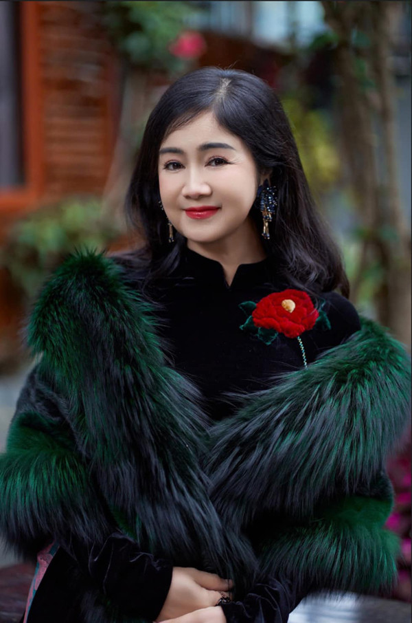 Nữ NSND quê Tuyên Quang ở tuổi sắp hưu: Mỗi ngày đạp xe, đi chợ nấu cơm, tận hưởng niềm hạnh phúc bình dị- Ảnh 3.