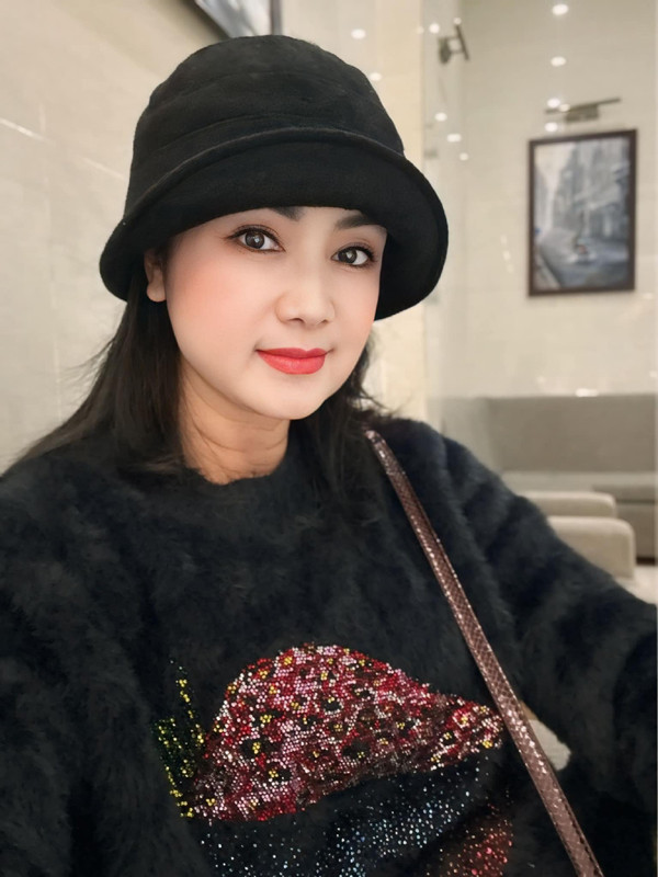 Nữ NSND quê Tuyên Quang ở tuổi sắp hưu: Mỗi ngày đạp xe, đi chợ nấu cơm, tận hưởng niềm hạnh phúc bình dị- Ảnh 4.