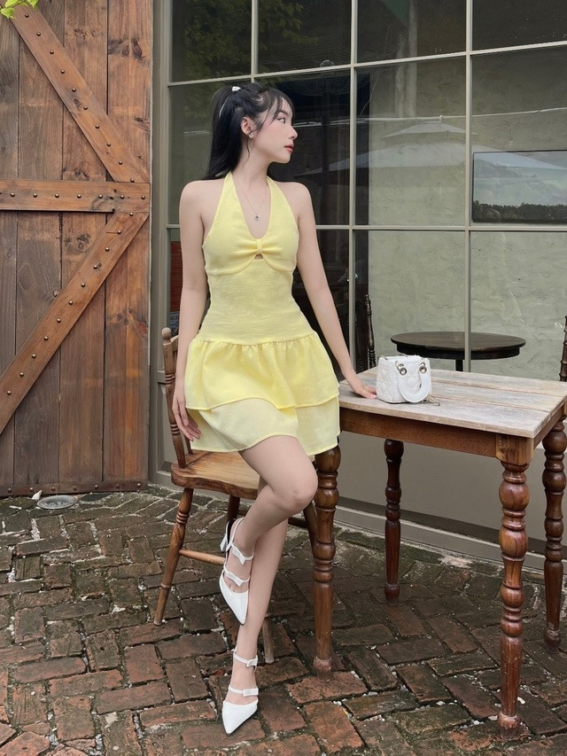 8 outfit hè quyến rũ mang may mắn, phát tài cho người mệnh Thổ- Ảnh 6.