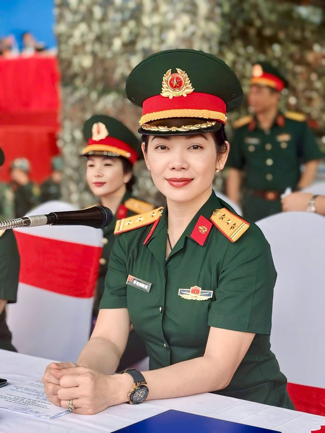 Nữ Thượng tá 5 lần đọc thuyết minh diễu binh, diễu hành, tiết lộ phải thi tuyển rất gắt gao- Ảnh 3.