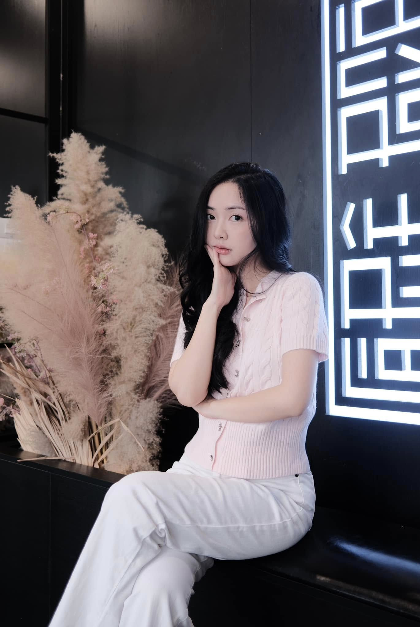 Đời thường giản dị của hot girl Bắc Giang lấy chồng cầu thủ- Ảnh 4.