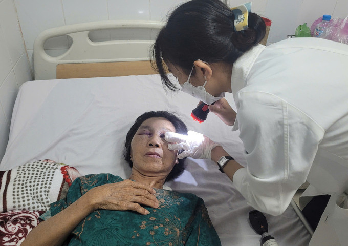 Lời kể rùng mình của đôi vợ chồng trong vụ sập đường dẫn cầu mới khánh thành tại Tây Ninh: