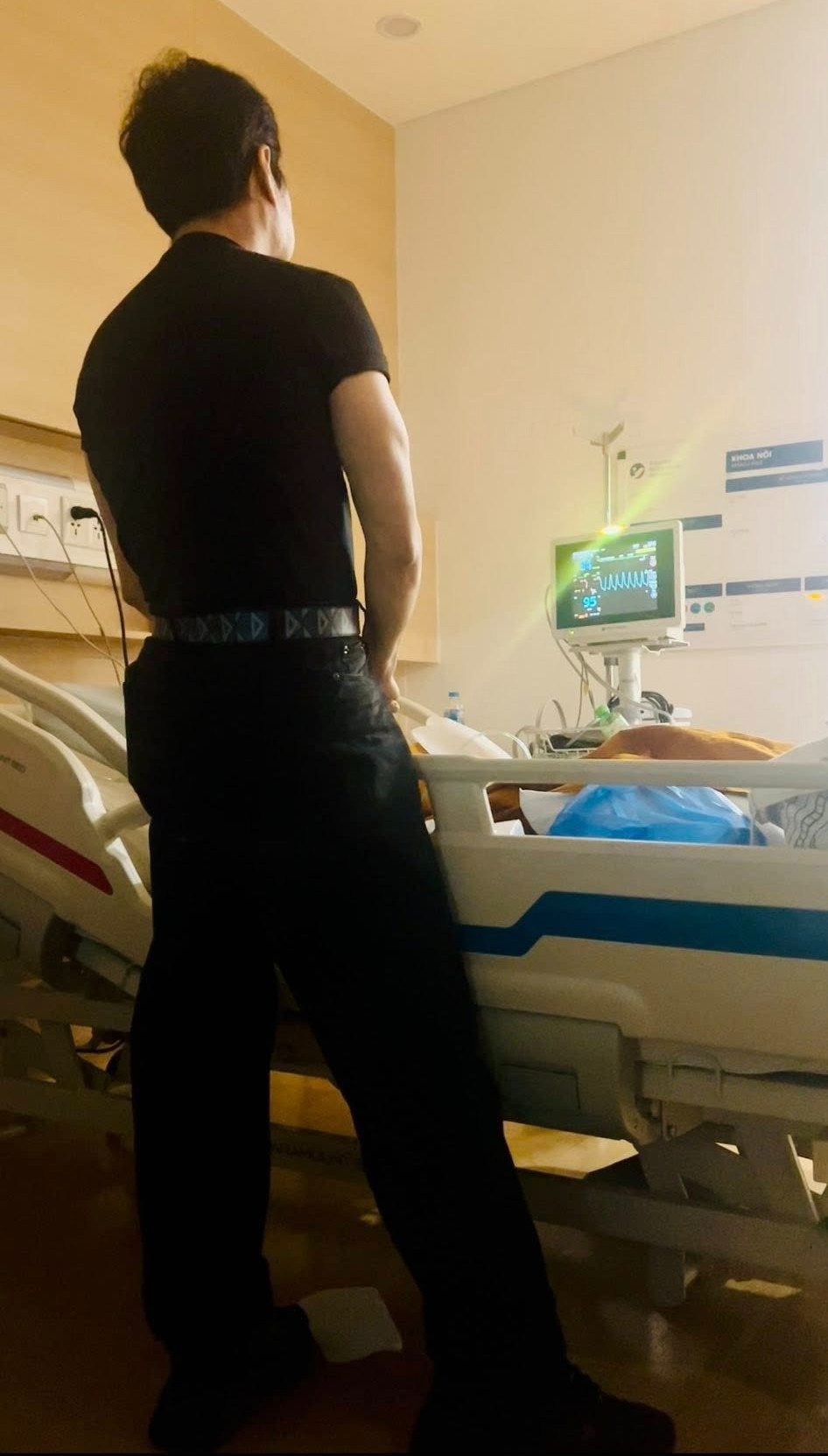 Ca sĩ Ngọc Sơn hé lộ những ngày cuối cùng của doanh nhân Hồ Nhân