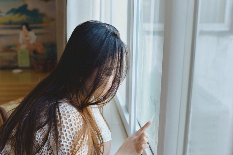 Đến bệnh viện để phẫu thuật phụ khoa nhưng bác sĩ lại là bạn trai cũ anh ấy nói câu này khiến trái tim tôi run rẩy trong lồng ngực