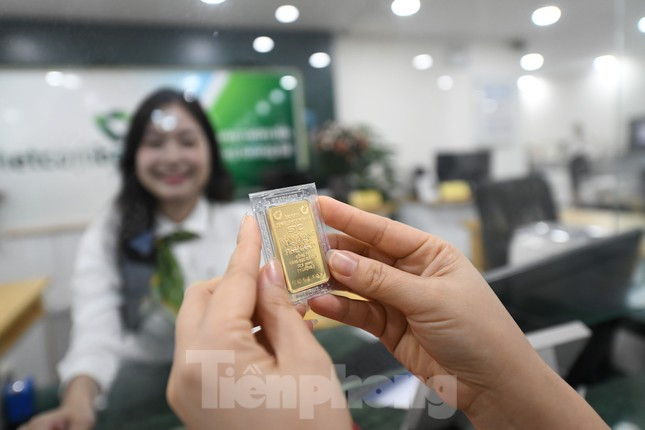 Giá vàng giảm rất mạnh ảnh 1