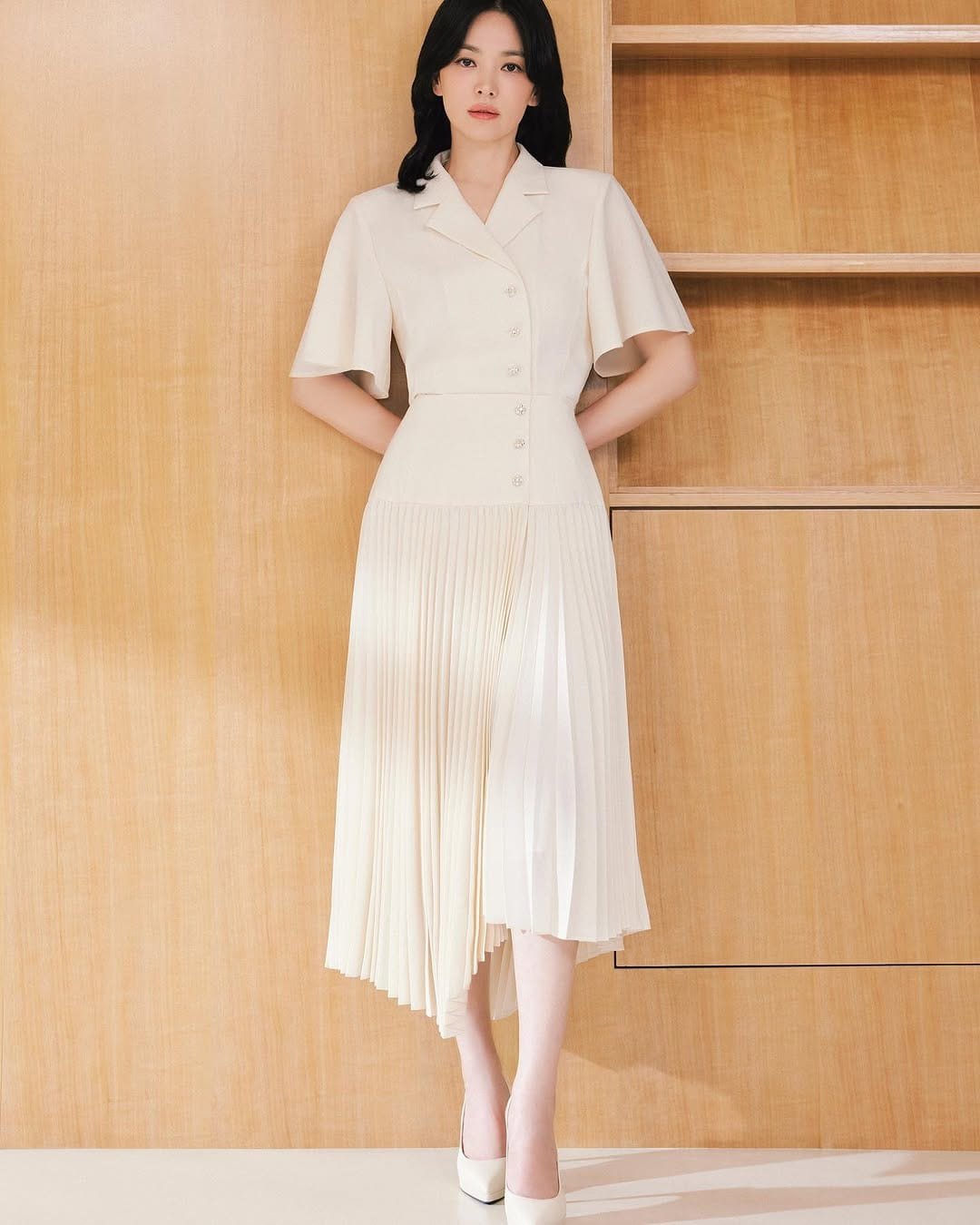Nàng thấp bé ngoài 40 tuổi nhất định phải học 5 chiêu ăn vận tôn dáng thanh lịch như Song Hye Kyo- Ảnh 8.