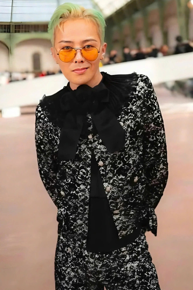 G-Dragon là biểu tượng thời trang toàn cầu có sức ảnh hưởng mạnh mẽ.