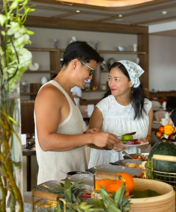 Ngô Thanh Vân mang thai con đầu lòng sau 3 năm kết hôn với ông xã Huy Trần.