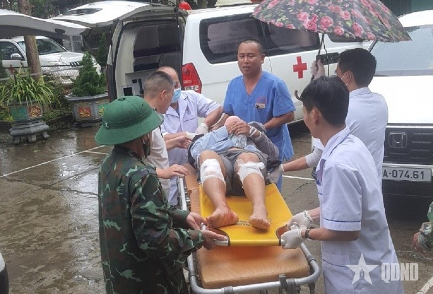 Hiện trường vụ sạt lở ở Lai Châu khiến 5 người chết và danh tính các nạn nhân ảnh 7