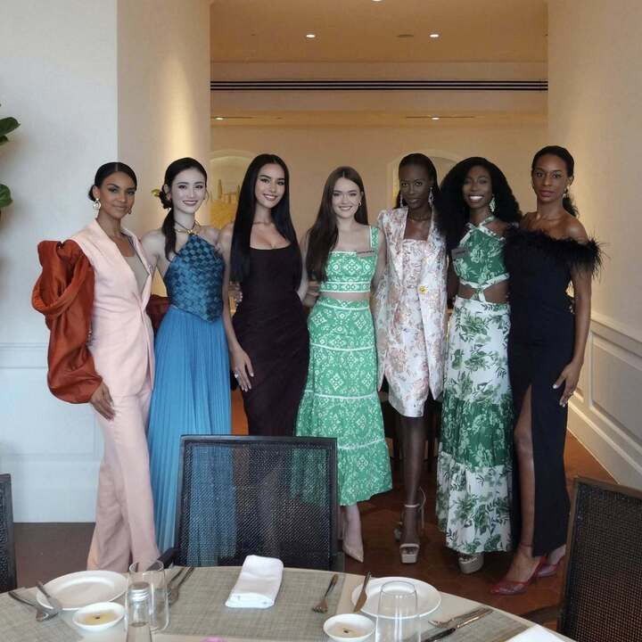 Chung kết Miss World 2025 dự kiến tổ chức ở Hyderabad (Ấn Độ) vào ngày 31/5. Đương kim Hoa hậu Thế giới - người đẹp Cộng hòa Séc Krystyna Pyszková sẽ trao lại vương miện cho người kế nhiệm.