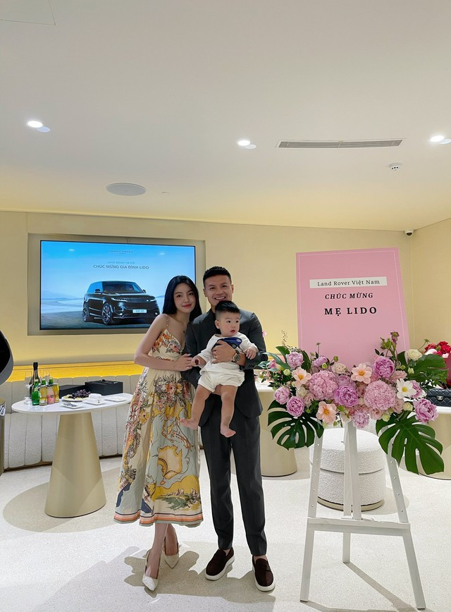 Quang Hải đẳng cấp đại gia tặng vợ xế hộp cả chục tỷ lộ hợp đồng hôn nhân