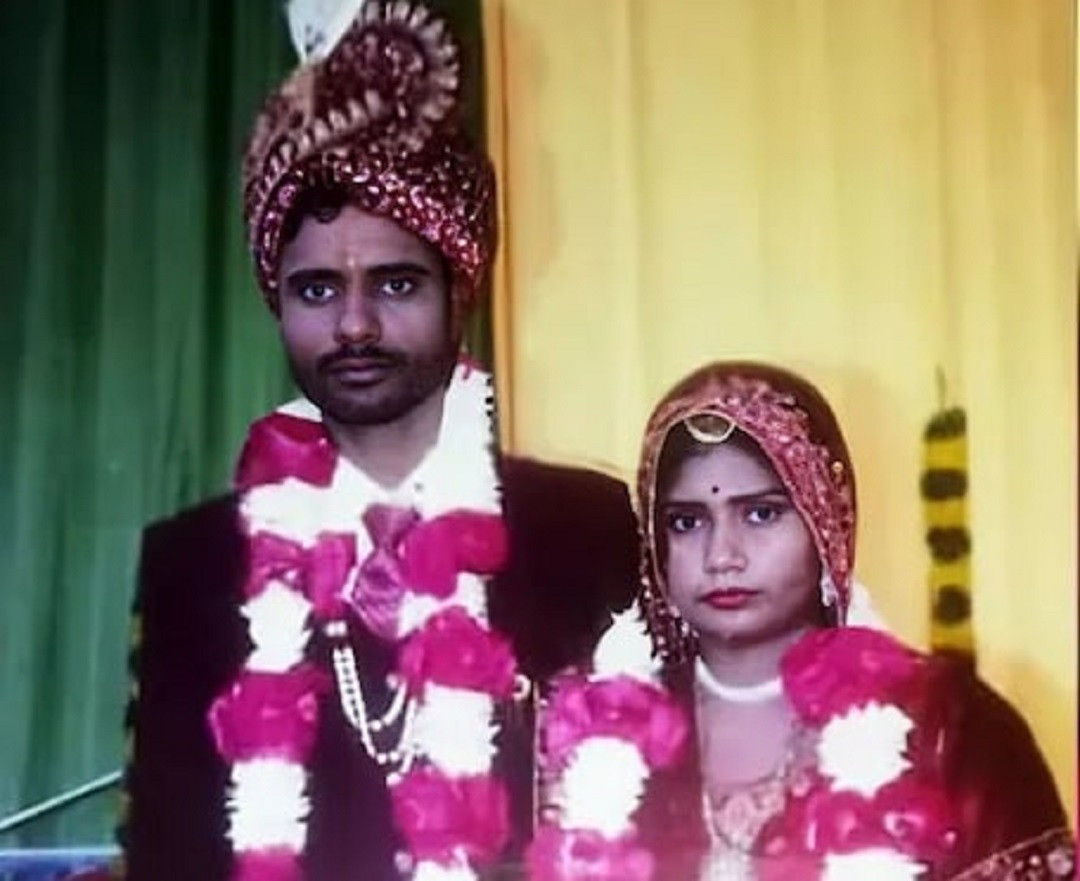 Cô dâu ôm tiền vàng bỏ trốn trong đêm tân hôn, khi biết sự thật cả nhà