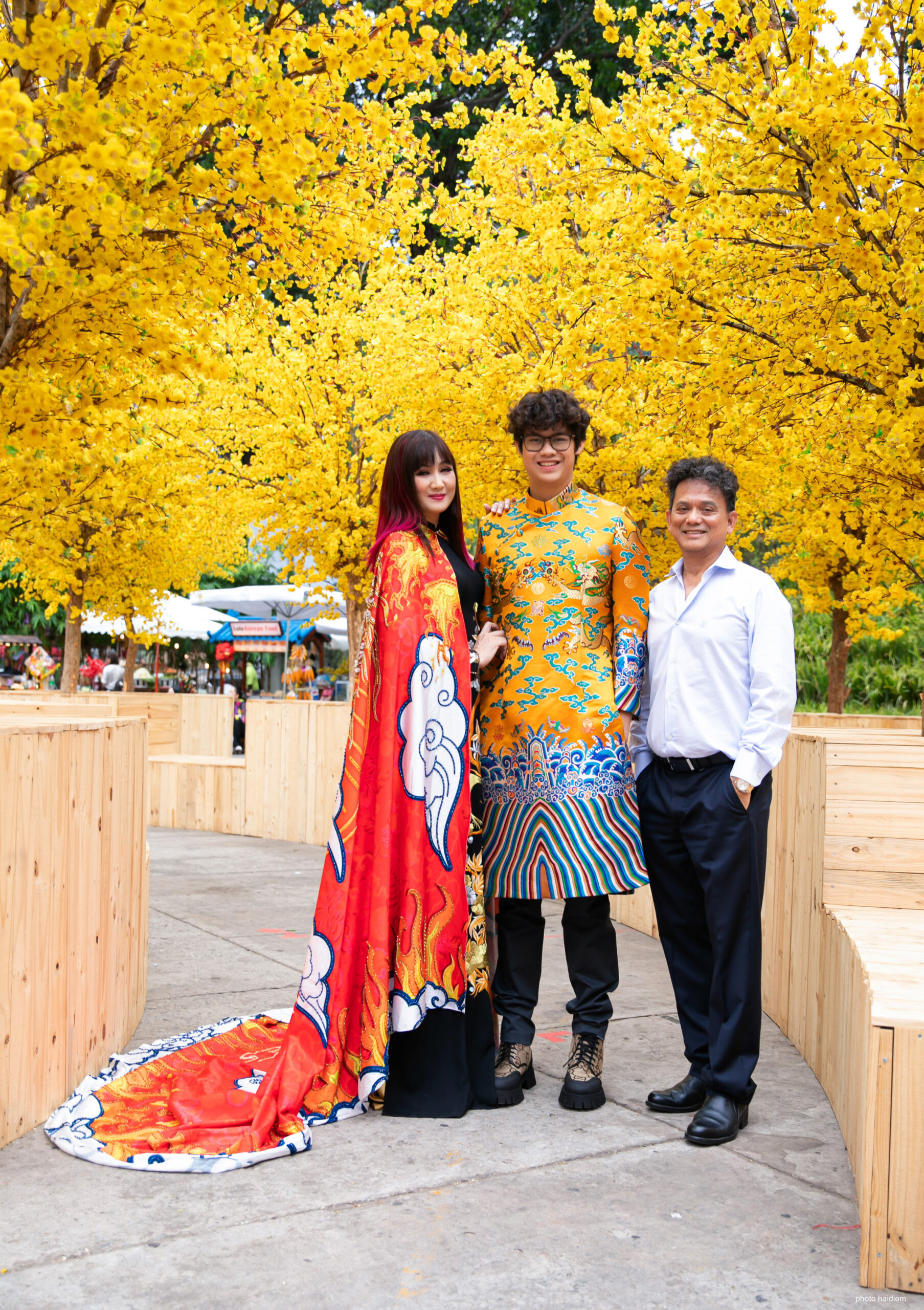 Nữ nghệ sĩ ở nhà mặt tiền 3 tầng 800m2 tại Quận 2, U60 đẹp như ngoài 30, khiến chồng theo về Việt Nam- Ảnh 4.