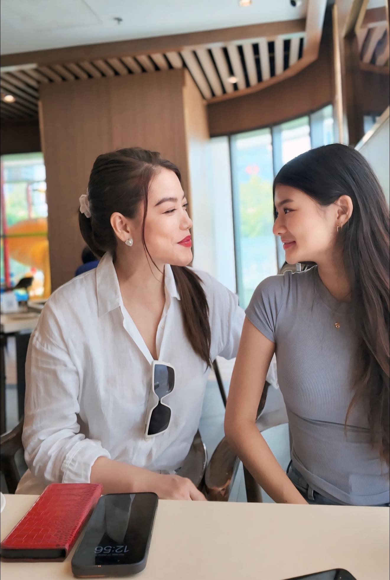 Góc nghiêng 'thần thánh' của con gái Trương Ngọc Ánh- Ảnh 3.