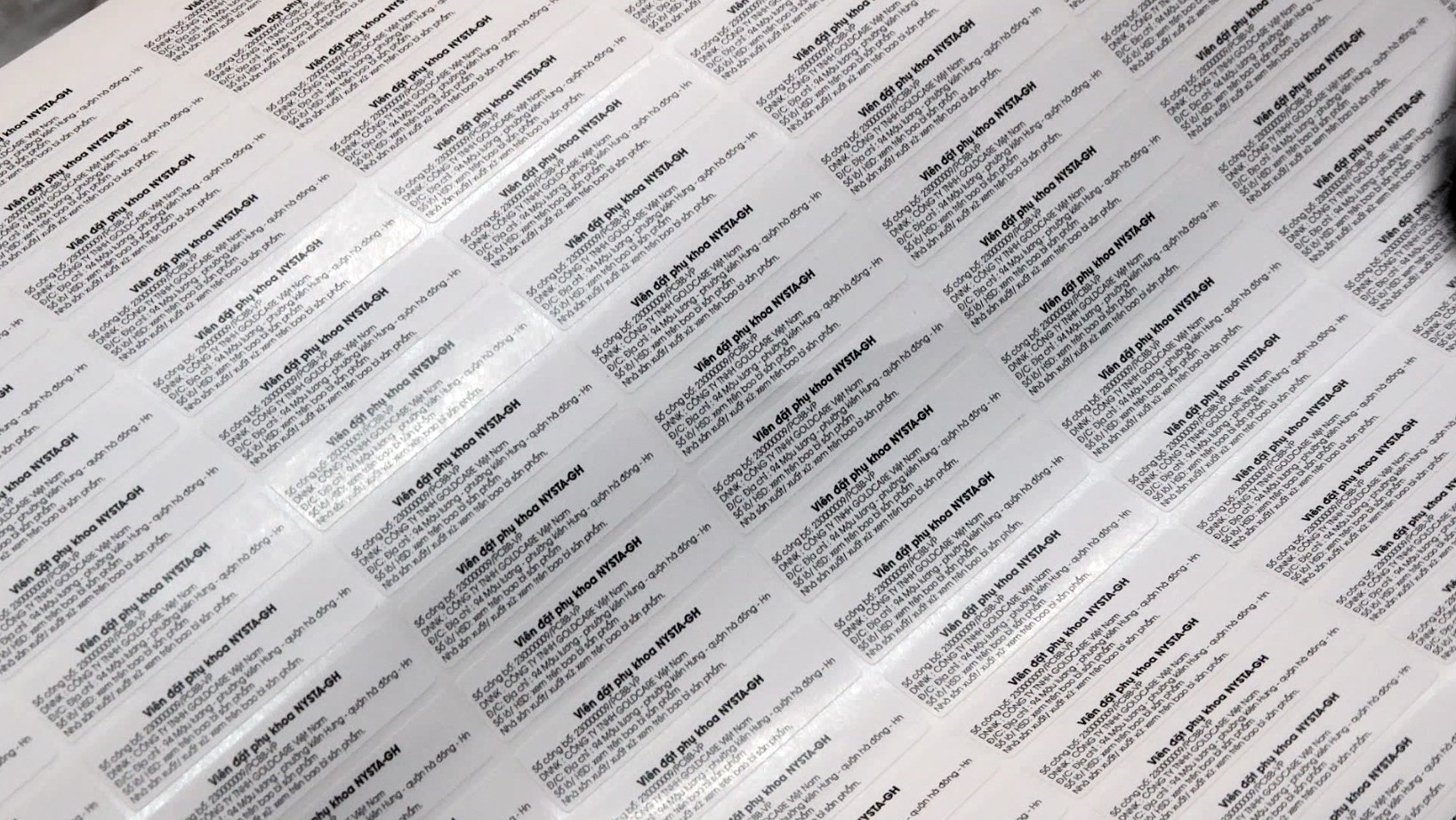 Vụ thu giữ hơn 100 tấn thực phẩm chức năng, thiết bị y tế giả: Điểm tên những mặt hàng đã bán ra thị trường ảnh 7