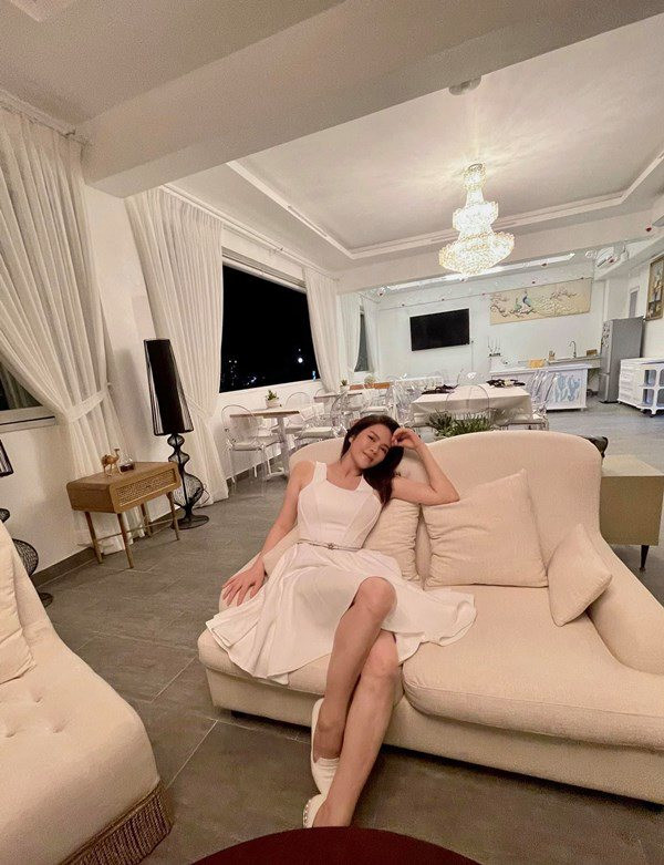 Mang cả khu vui chơi vào nhà, Lý Nhã Kỳ có bàn bida, riêng đại gia phố núi chơi ngông - Ảnh 14.