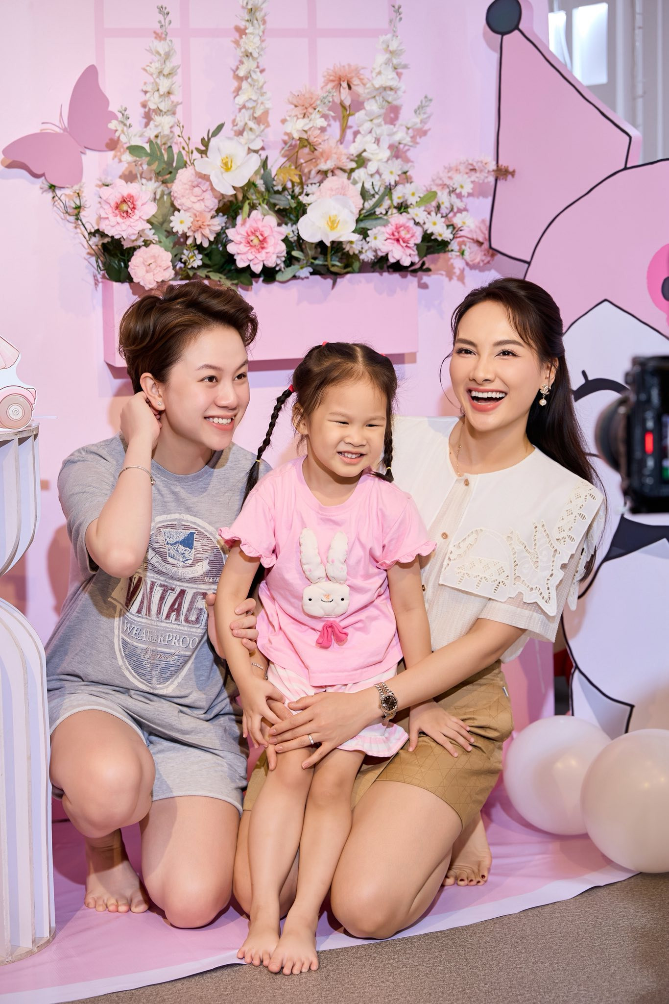 Con gái 4 tuổi của Bảo Thanh gây chú ý với bộ đồ đơn giản trong lần đầu tổ chức sinh nhật- Ảnh 7.