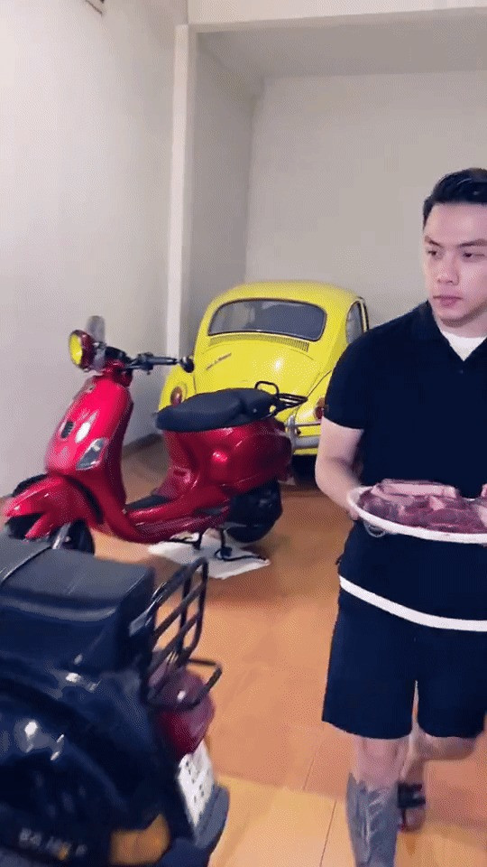 Loạt ảnh cực hot trong căn hộ chứa nhiều siêu xe quý hiếm của Tống Đông Khuê