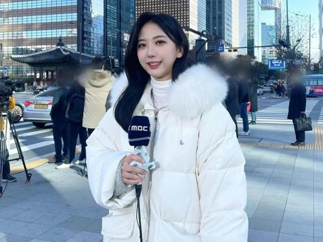 Nhà đài xin lỗi vụ MC thời tiết tự vẫn ảnh 2