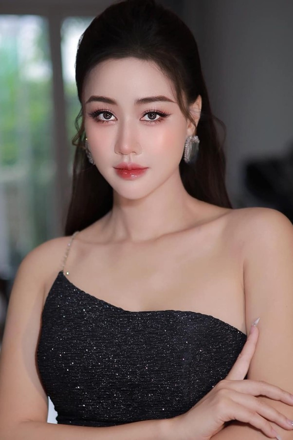 Nhan sắc động lòng người của mỹ nhân Việt đóng liên tiếp nhiều phim lỗ nặng- Ảnh 1.